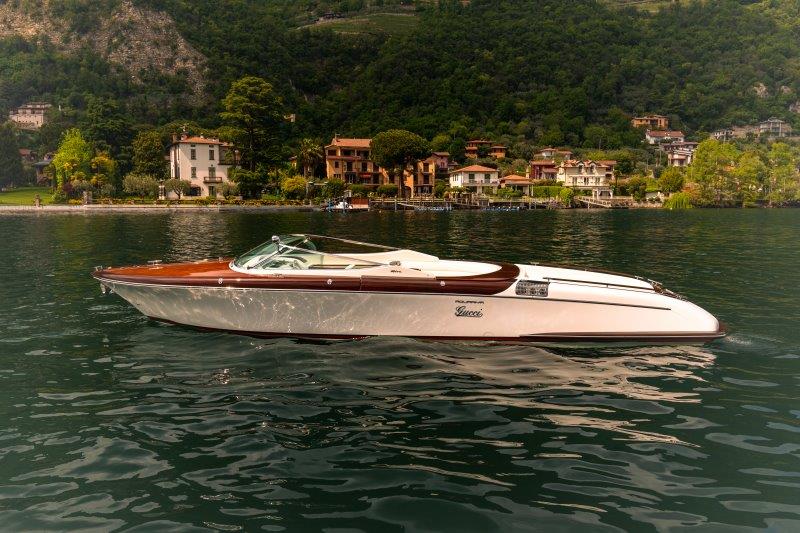 2011 RIVA 33' AQUARIVA GUCCI 